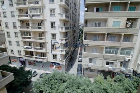 - Apartment for sale 160m in a villa with a private entrance in Loran (Sraheen Street)