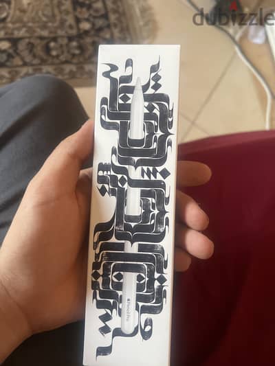 ابل بنسل برو استعمل مش اكتر من ١٠ مرات اقريبا