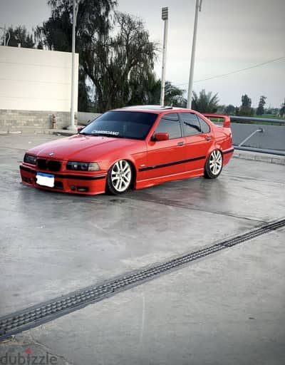 بي ام دبليو 320i 1992