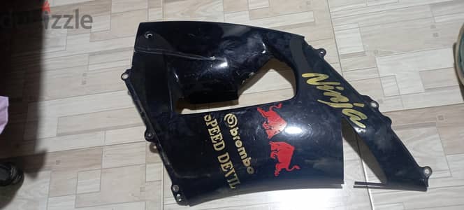 Kawasaki ninja zx6r 2005/2006 right and left body kit