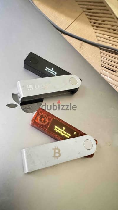 Ledger Nano X Crypto Wallet (2 pieces)