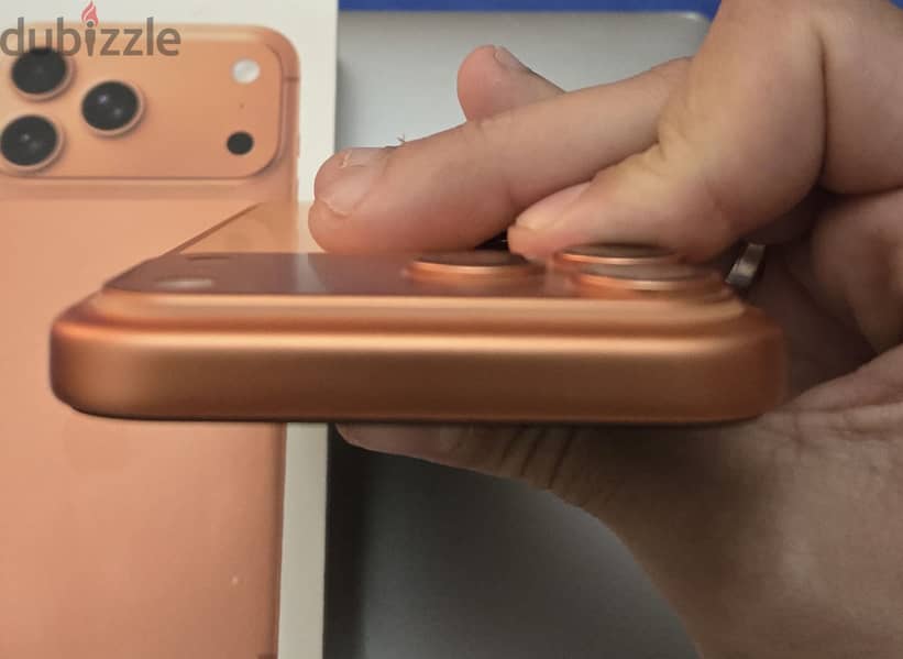 Apple - iPhone 17 Pro Max 4