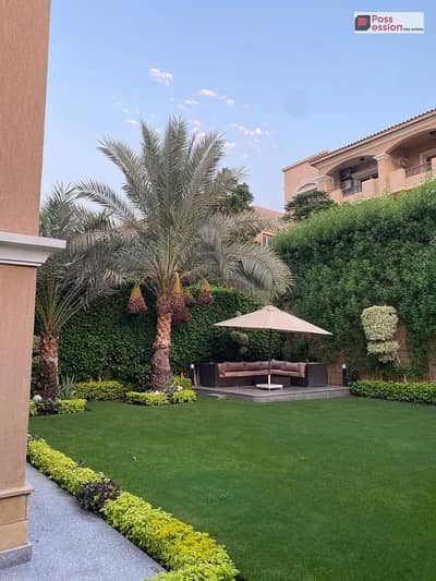 استلام فوري | فيلا مميزة للبيع في كمبوند الباتيو كازا لافيستا الشروق لوكيشن مميز امام مدينتي دقايق من التجمع الخامس والجامعه الامريكية Lavista Patio
