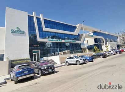 عيادة متشطبة بالتكييفات و استلام فوري بالتقسيط 4 سنوات عيادة متشطبة بالتكييفات و استلام فوري بالتقسيط 4 سنوات