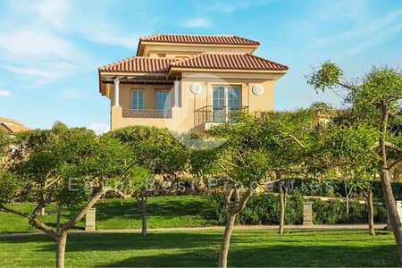 LUXURY VILLA FOR SALE IN A PRIME LOCATION GREENERY VIEW WITH ONLY 5% DP IN HYDE PARK NEW CAIRO
