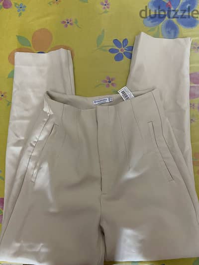 Stradivarious pants