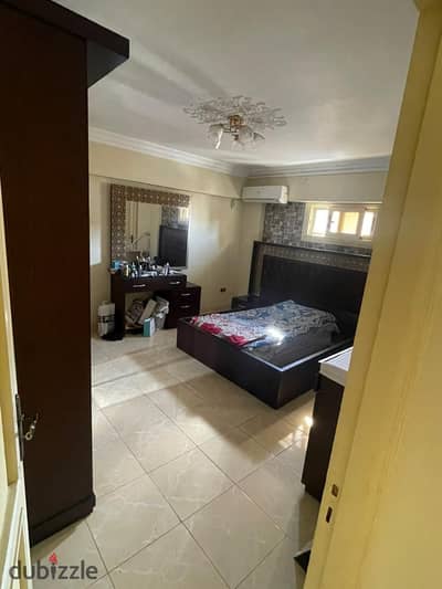 For rent, Smouha, 130m, Nasr Street, cupboards, kitchen