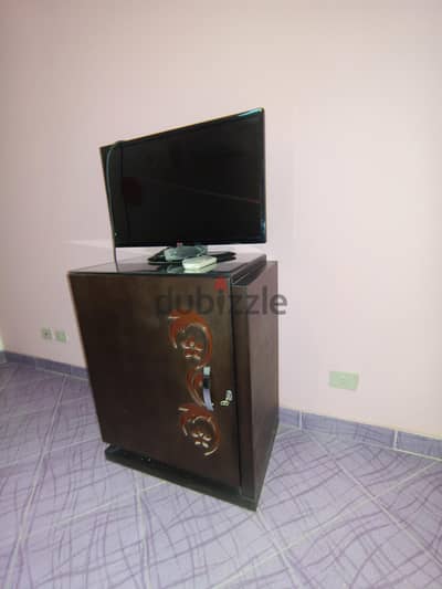 تلفاز LG   32. بوصة