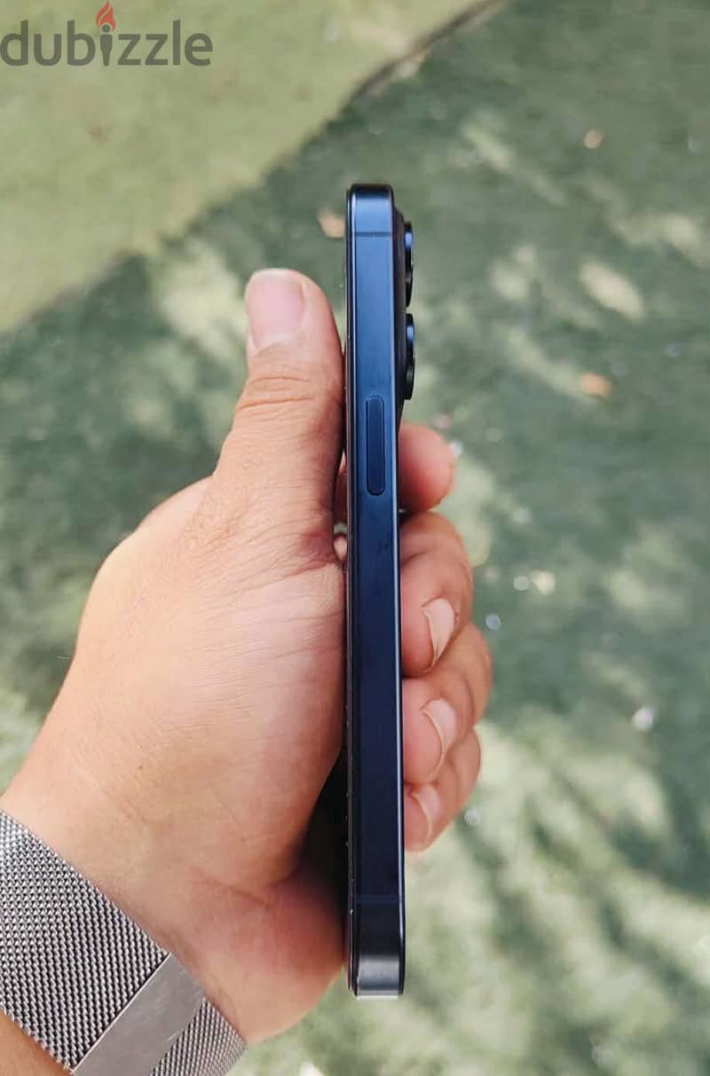 Apple - iPhone 15 Pro 1