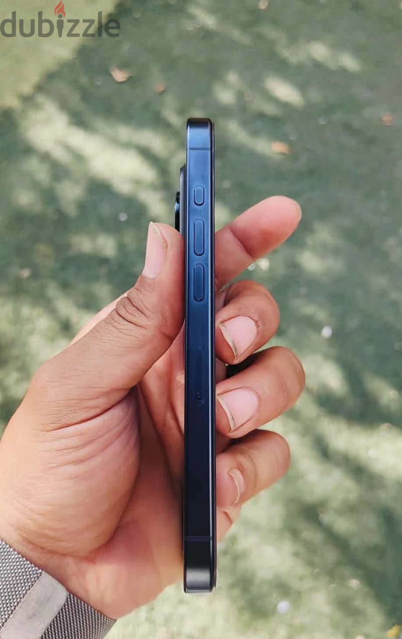 Apple - iPhone 15 Pro 4