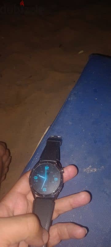 ساعة سمارت هواوي GT3حالة الزيرو بعلبتها+ستراب الاصلي+١٠ستراب+شاحن اصلي