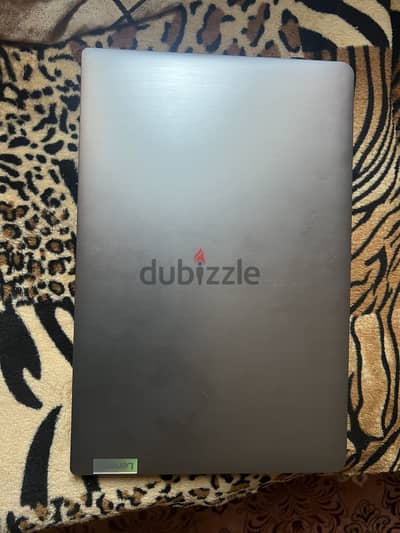 Lenovo IdeaPad 1 15ALC7 Ryzen 7 5700U / 8GB RAM / 1TB SSD