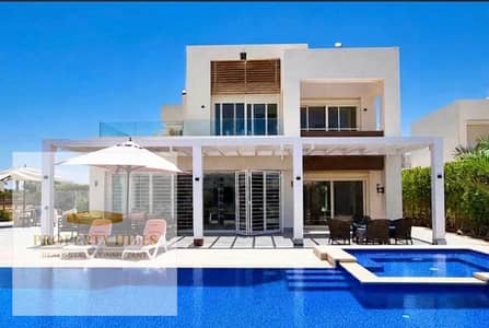 بمقدم (2,200,000) فيلا فيو بحري متشطب بالكامل بالمطبخ مساحه واسعه جدا في ارقي قري الساحل hacienda  بالتقسيط بدون فوايد