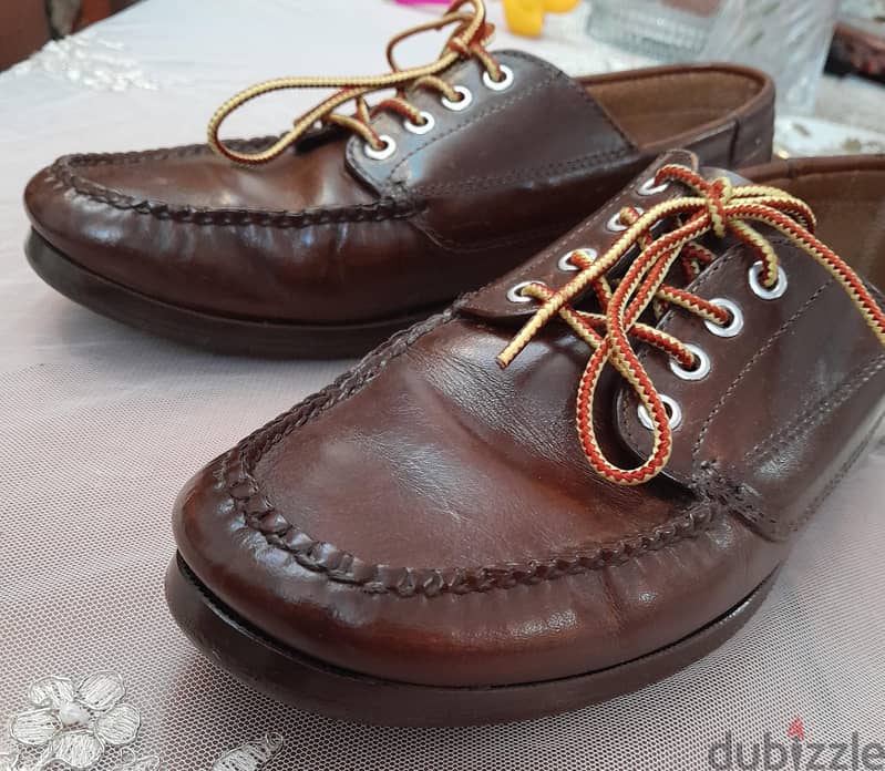 L. L. BEAN SHOSE 3