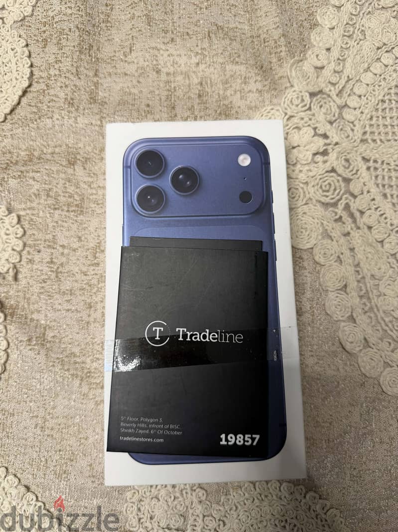 Apple - iPhone 17 Pro Max 3