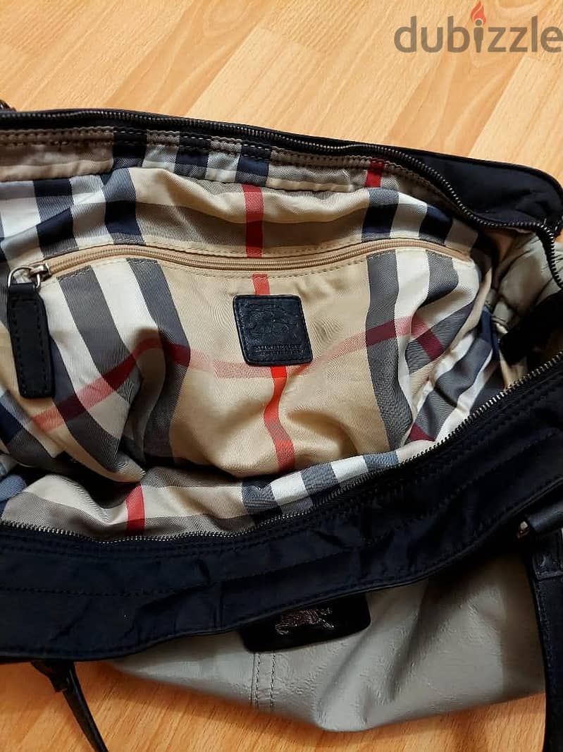 Original Burberry bag as new 3