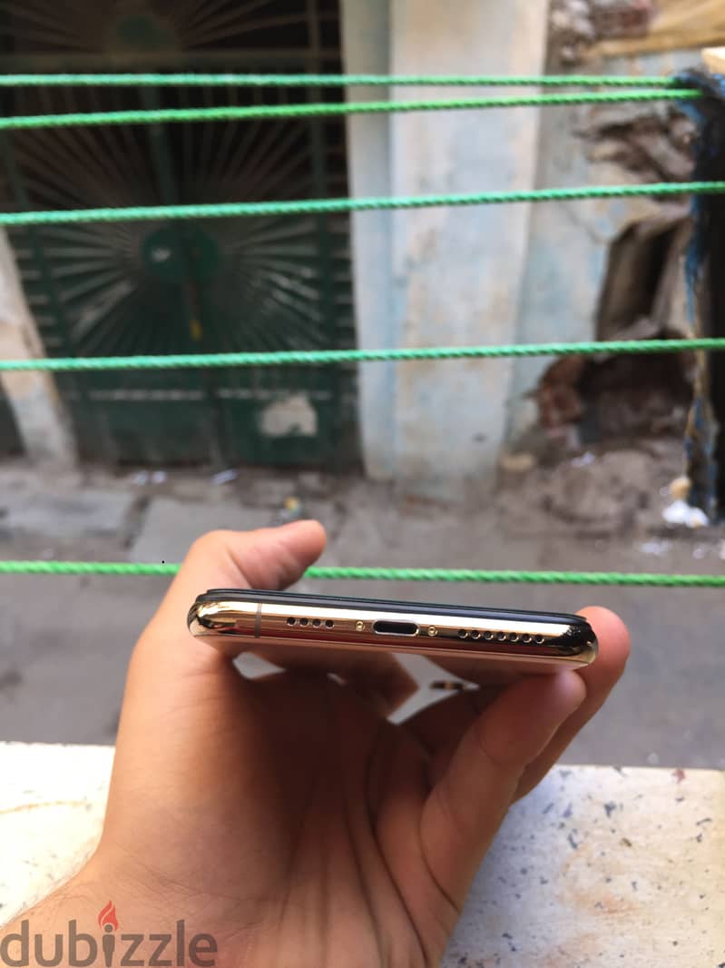 IPhone XS Max 5