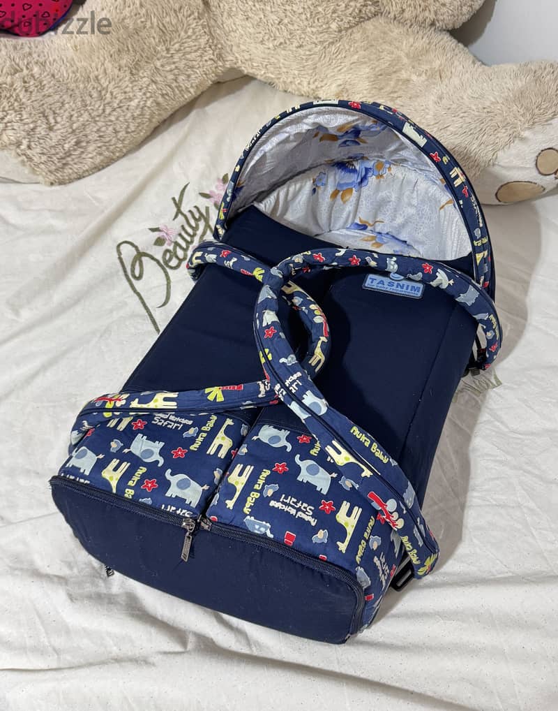 Newborn Baby Carrycot 9