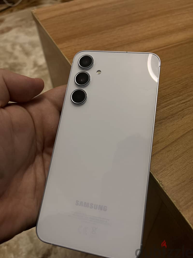 Samsung A55 5G 1