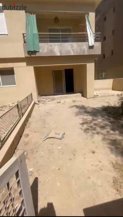 شقه ارضي بحديقه خاصه ٢٣٠ متر للبيع بكمبوند ذا سكوير صبور القاهره الجديده استلام فوري نصف تشطيب بموقع متميز بالجولدن سكوير بجوار ميفيدا و هايد بارك شقه ارضي بحديقه خاصه ٢٣٠ متر للبيع بكمبوند ذا سكوير صبور القاهره الجديده استلام فوري نصف تشطيب بموقع متميز بالجولدن سكوير بجوار ميفيدا و هايد بارك