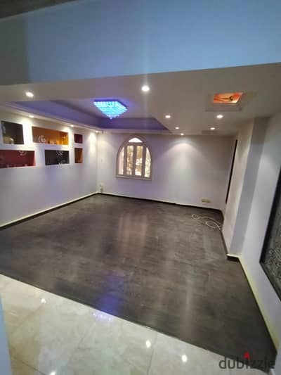 Apartment in a villa, ground floor with garden for rent in the most beautiful phases of Al Rehab at a special price, broker directly from the owner Apartment in a villa, ground floor with garden for rent in the most beautiful phases of Al Rehab at a special price, broker directly from the owner