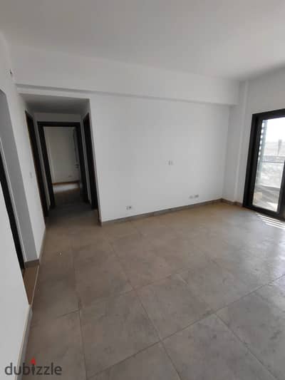 Two apartments for sale in Brevaado, Madinaty, with an area of 82 meters and a garden view. Old reservation, delivery in 6 months. The two apartments can be connected with each other: Apartment No. 2 and Apartment No. 3 on the fifth floor, consisting of 2 bedrooms and 1 bathroom, with a total contract of 4,000,000. The total required as a down payment is 3,661,000 paid.