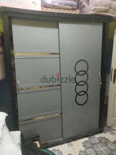 سرير اطفال