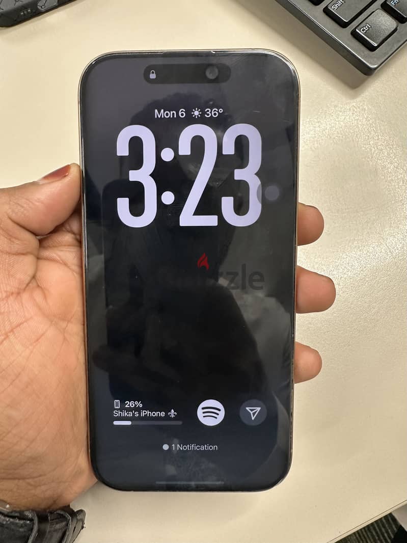 Apple - iPhone 16 Pro 2