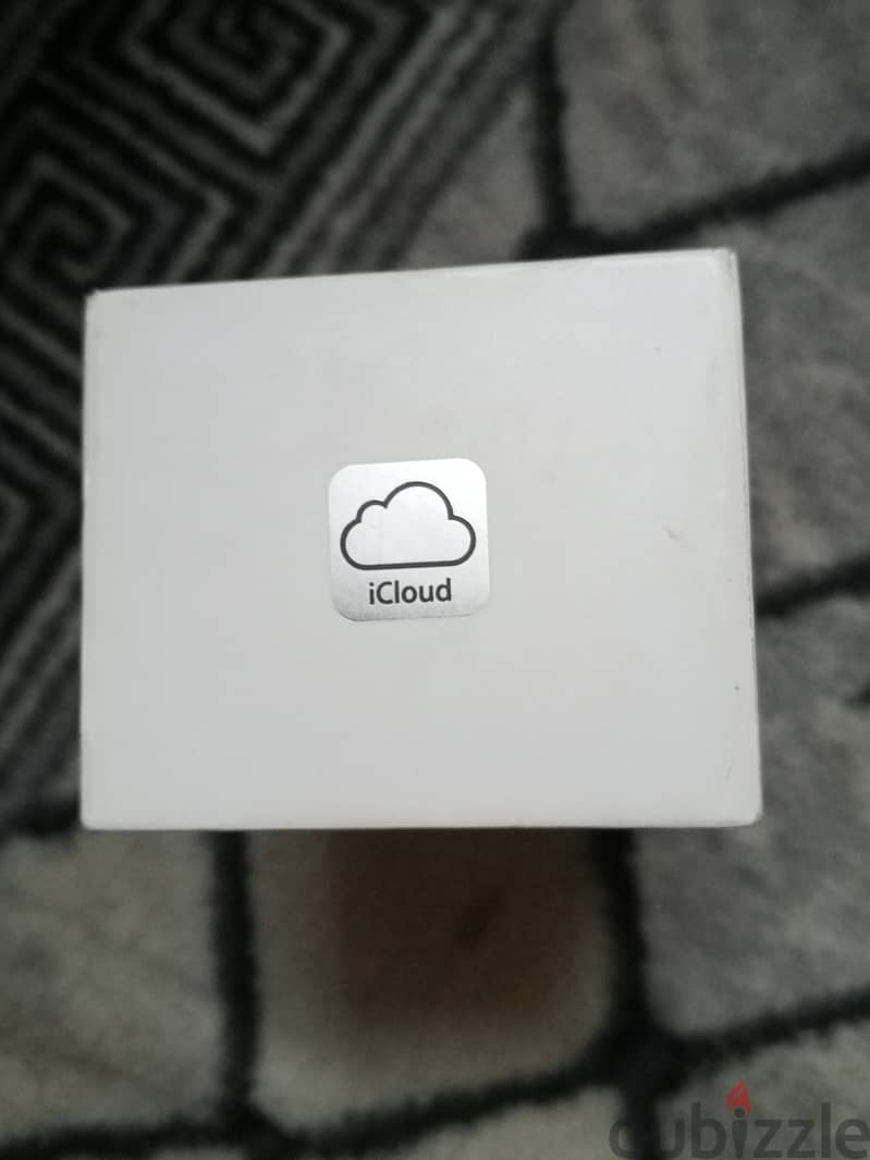 Apple - iPhone 4s 9
