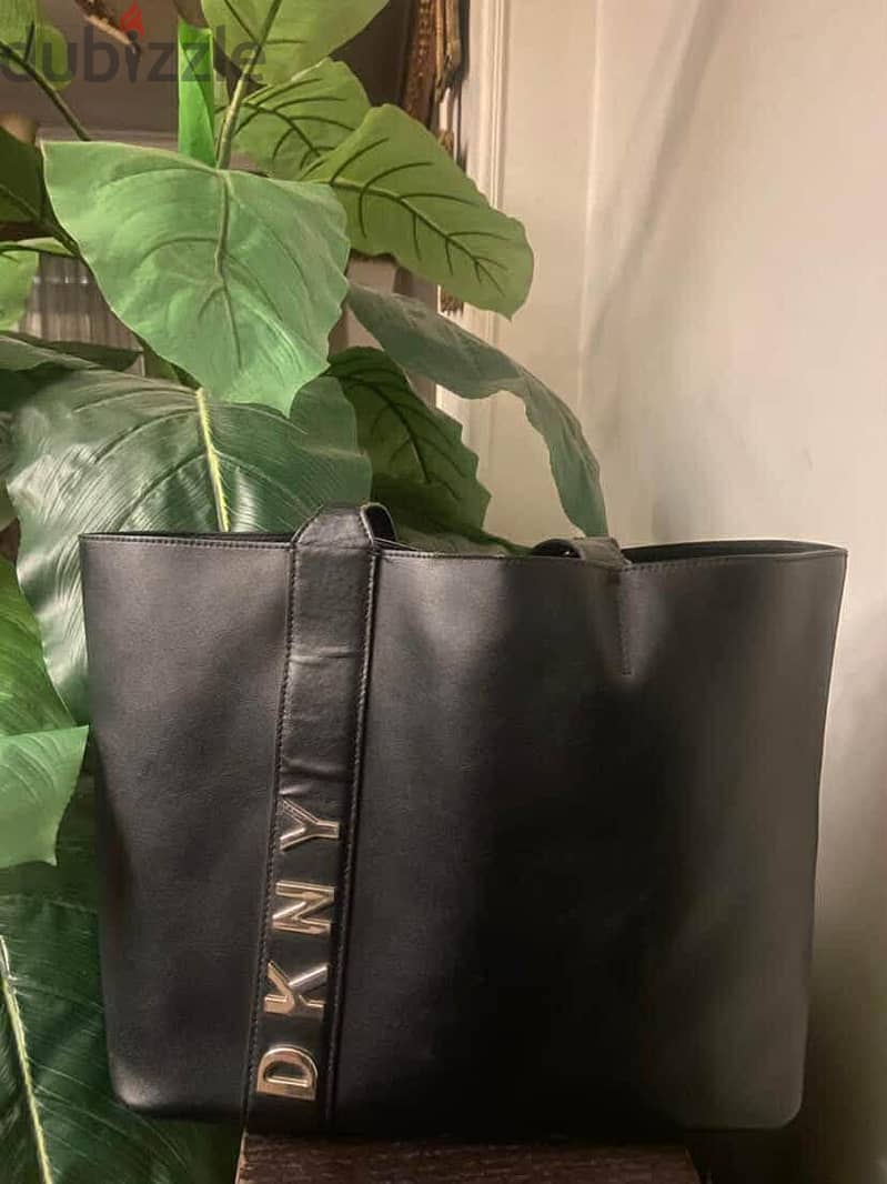DKNY bag 2