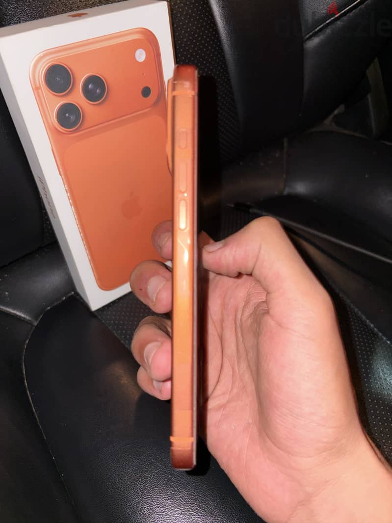 Apple - iPhone 17 Pro Max 3