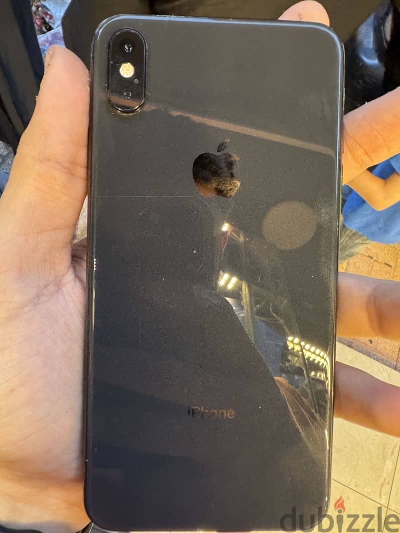 Apple - iPhone XS Max 1