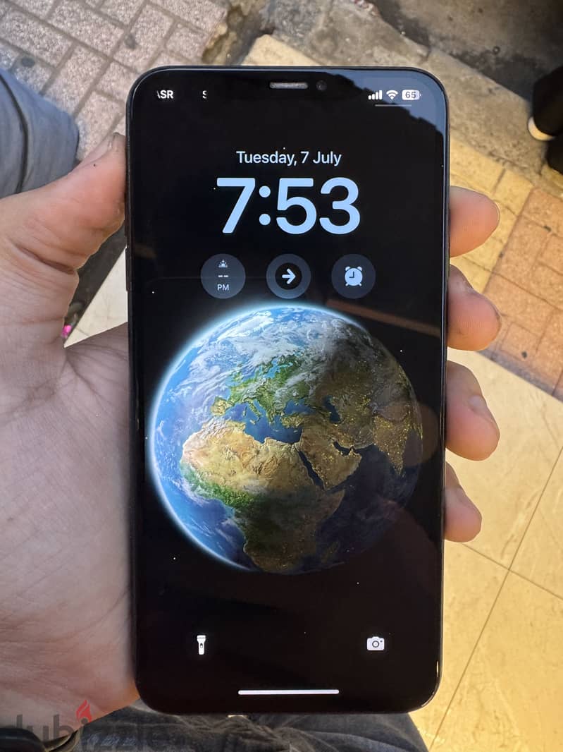 Apple - iPhone XS Max 3