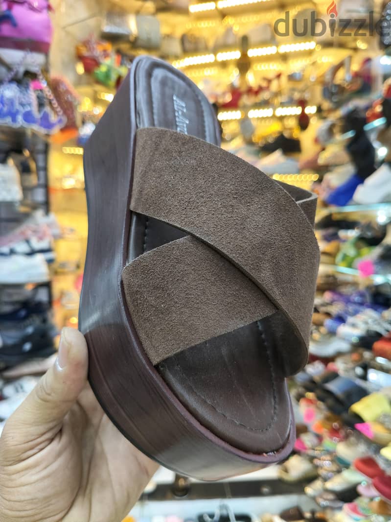 yara shoes 4