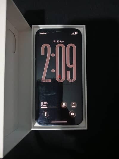 آبل - آيفون 12