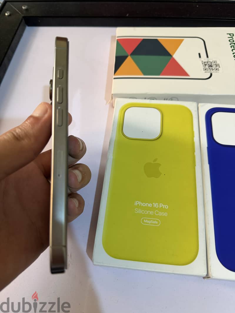 Apple - iPhone 16 Pro 5