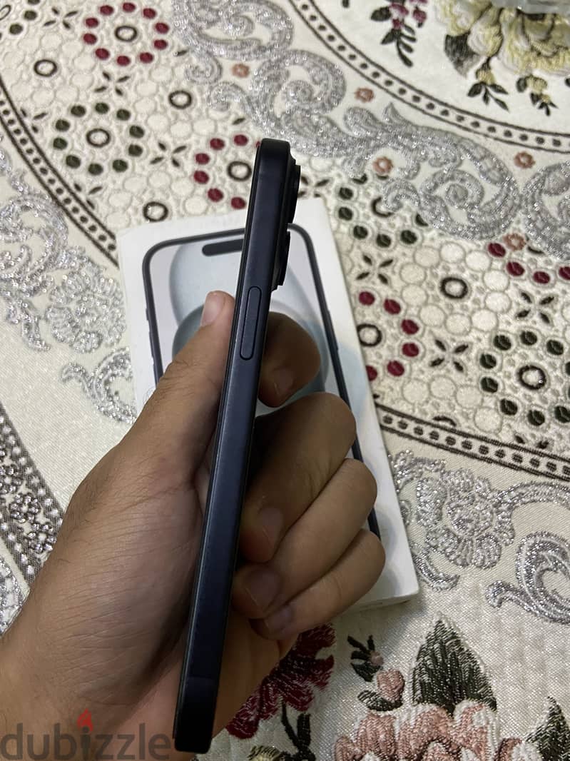 Apple - iPhone 15 2