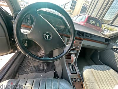 Mercedes-Benz E200 1987