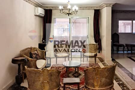 شقة للايجار المفروش 280 م بولكلى (ش مصطفى كامل )