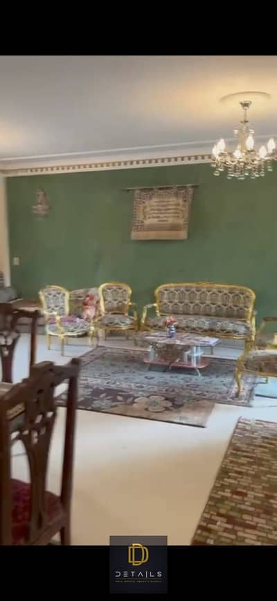  بأقل سعر في الخمائل | أرضي بجاردن أول صف على المحور |  176م + جاردن 40م | أمام بوابة هايبر مباشرة | تشطيب كامل | فرصة لا تعوض