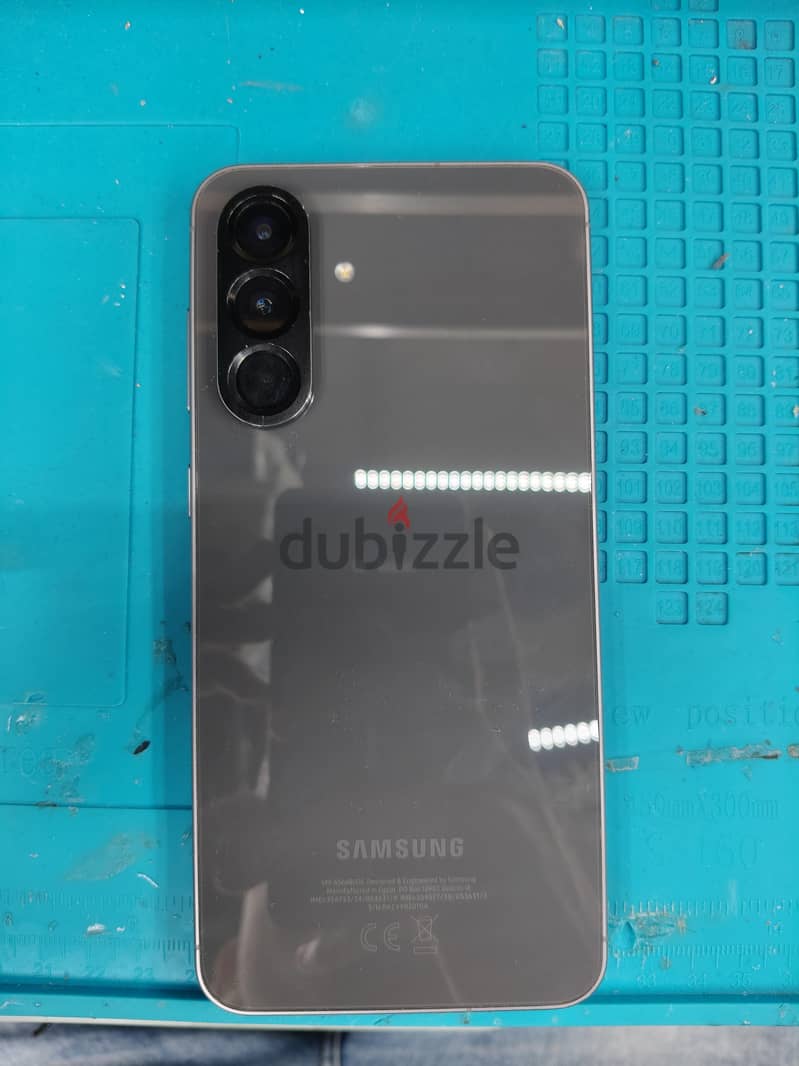 Samsung A56 5