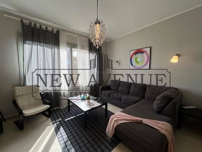 اقل سعر شقه  باحسن تشطيب و بالفرش و الجهزه في فيليچ جيت بالم هيلزvillage gate