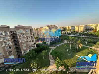 للبيع بمدينتى شقة 135م فى b3  فيو جاردن