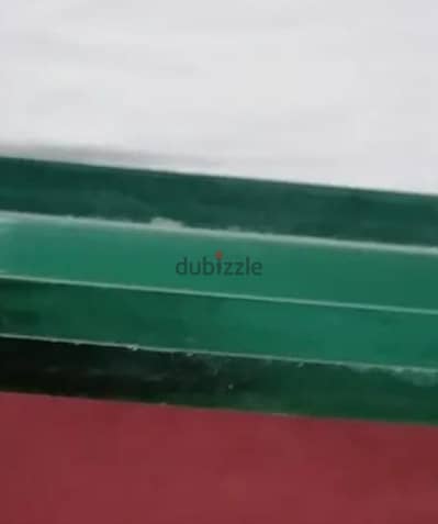 ارفف زجاج