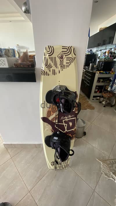 Wakeboard Body Glove