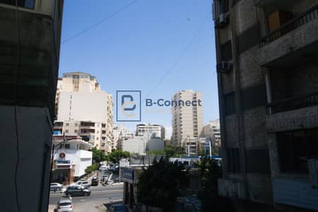 - مقرأداري للايجار 250م - رشدي - ترام مباشر (  يصلح لجميع الأنشطة )
