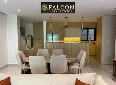 Apartment in New Cairo (Tagamoa) with a 4-million discount; ready for immediate handover and viewing, featuring a spacious layout and 3 bedrooms.