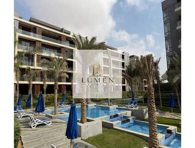 Under Market price apartment with a prime view in Patio ORO