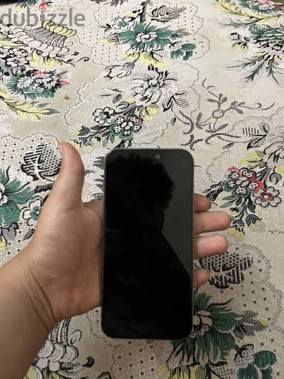 Apple - iPhone 15 Pro Max 79