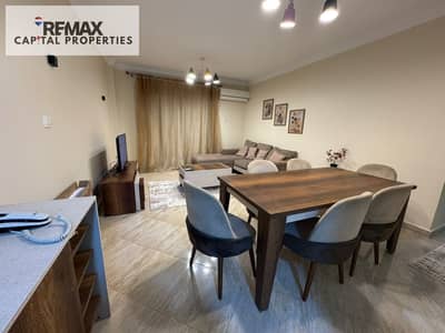 For rent, a fully furnished apartment with air conditioning and heating in all rooms in Dar Misr Compound, Al-Qarnfal, next to Al-Rehab, Fifth Settlement